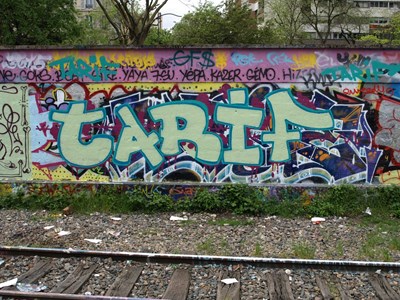 photo graffiti Paris 20eme arrondissement